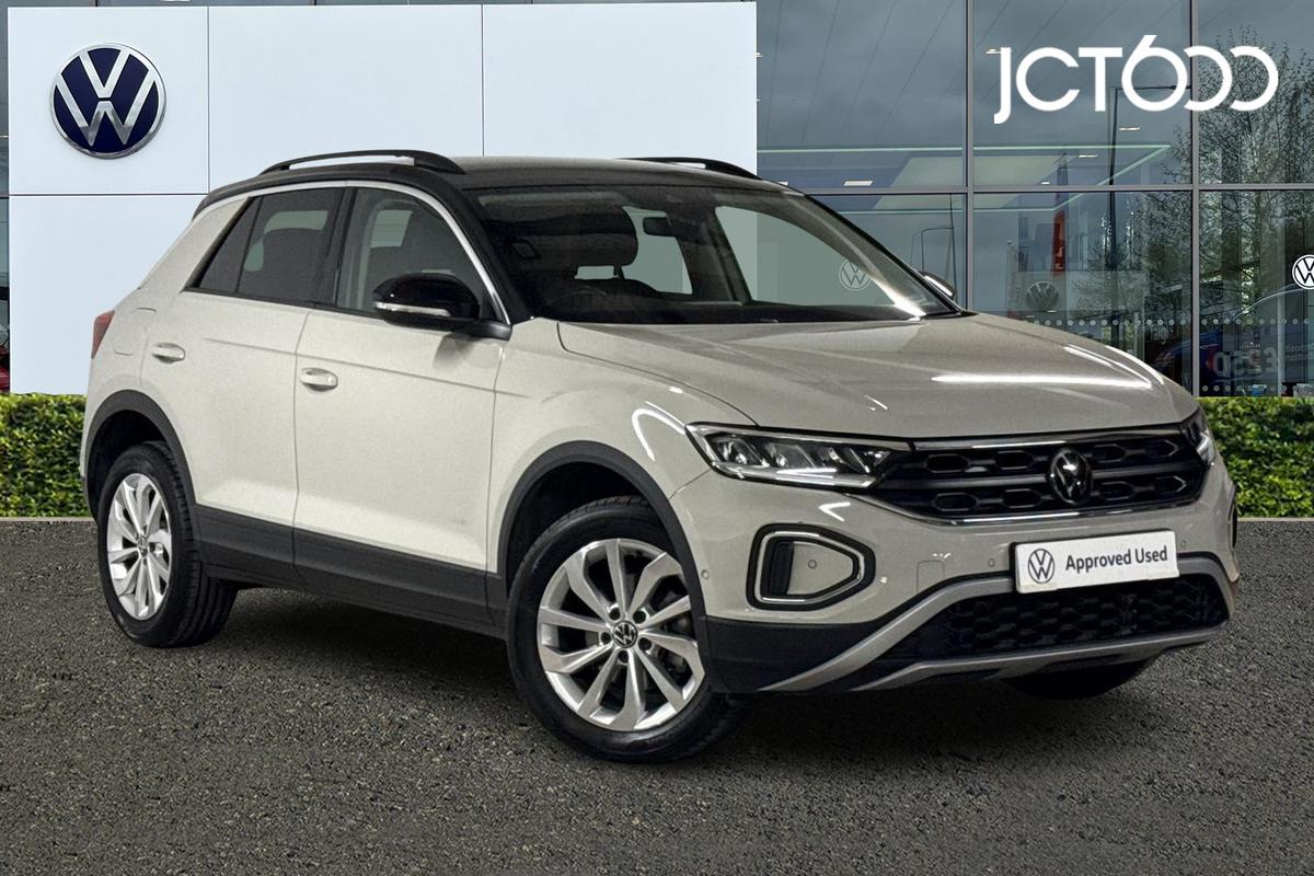 Main listing image - Volkswagen T-Roc