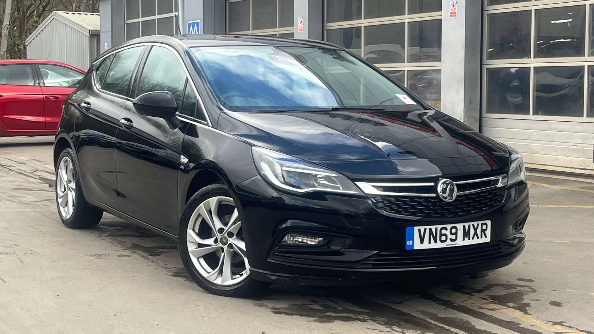 Main listing image - Vauxhall Astra