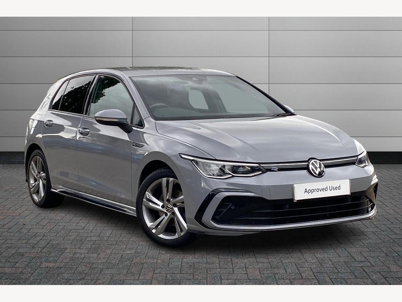 Main listing image - Volkswagen Golf