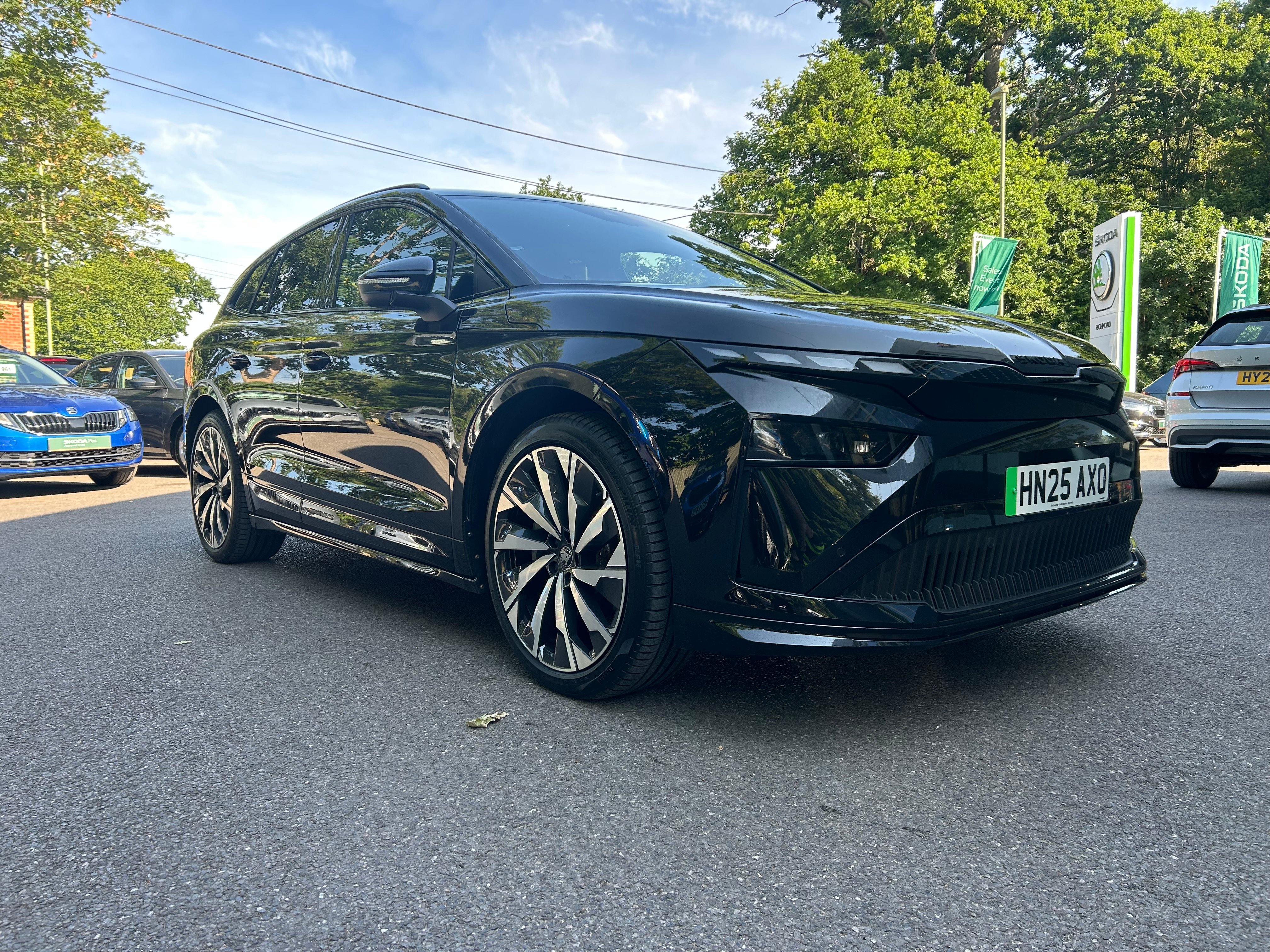 Main listing image - Skoda Enyaq