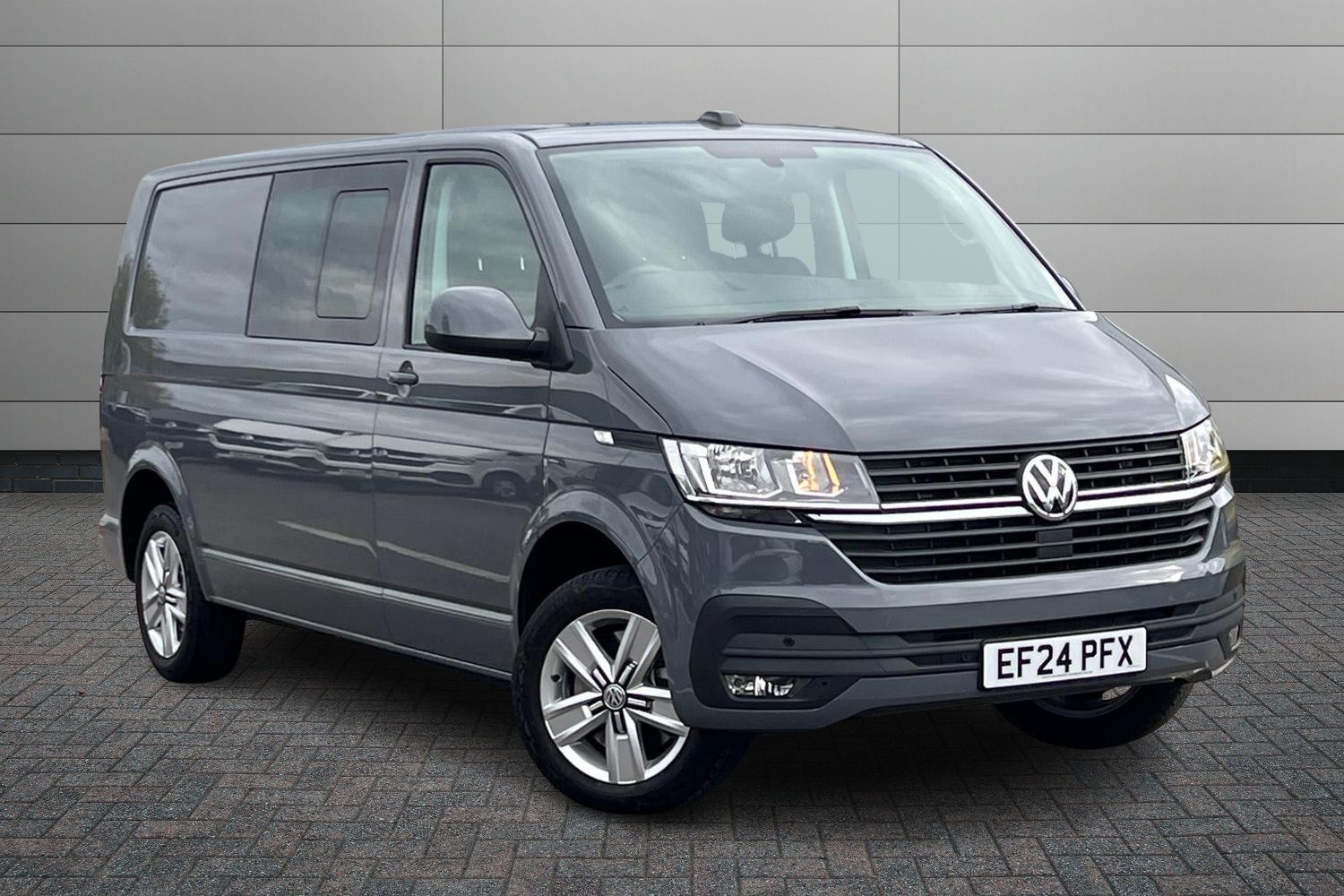 Main listing image - Volkswagen Transporter