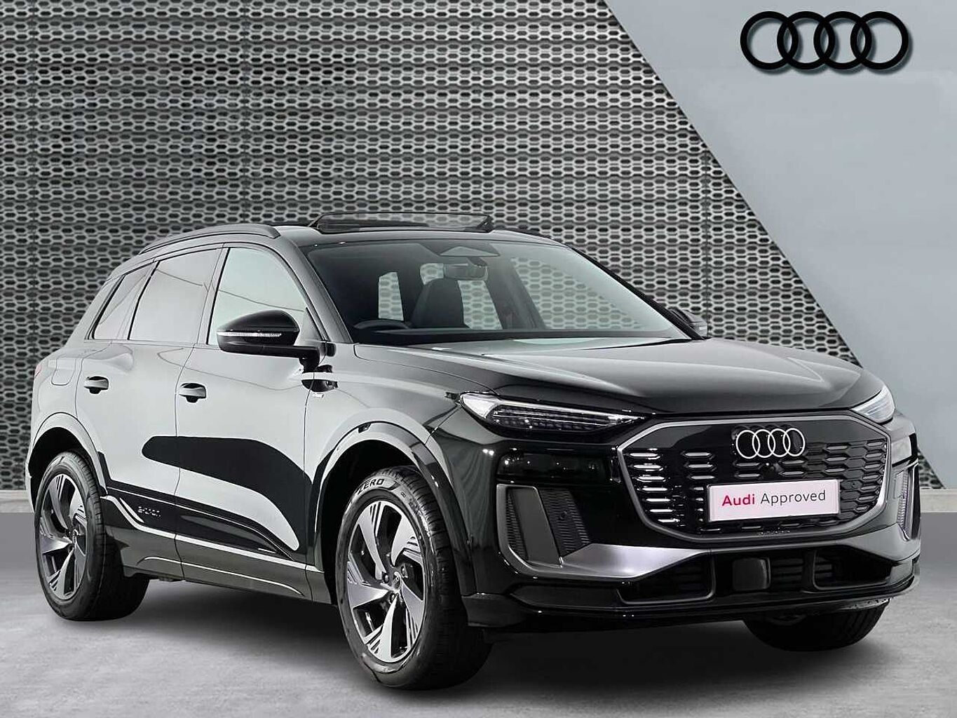 Main listing image - Audi Q6