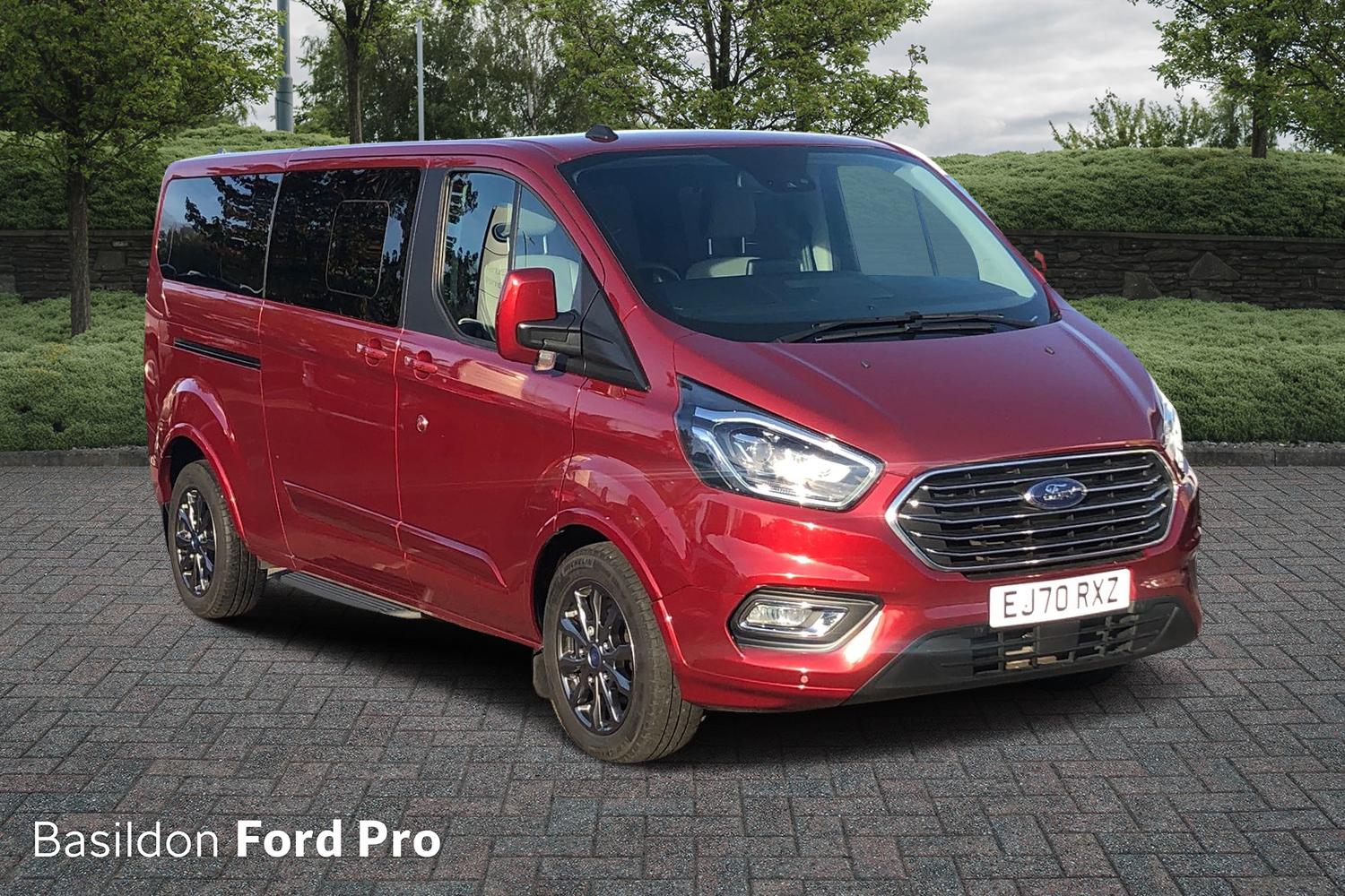 Main listing image - Ford Tourneo Custom