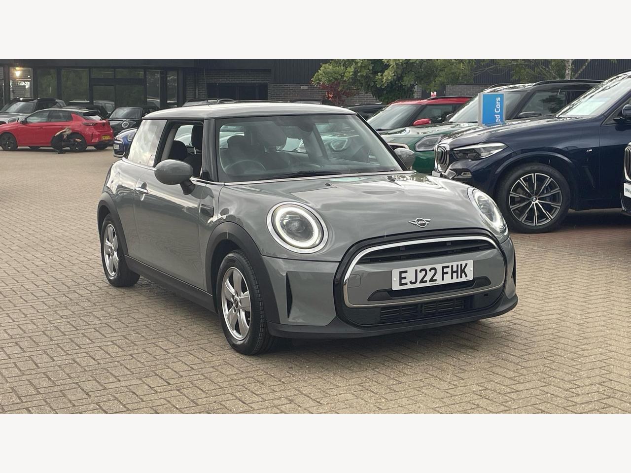 Main listing image - MINI Hatchback