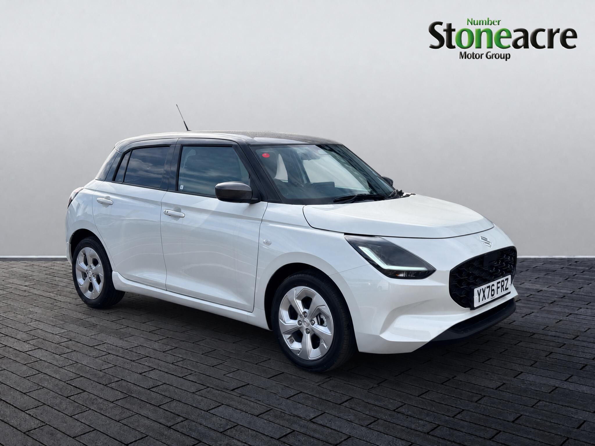 Main listing image - Suzuki Swift