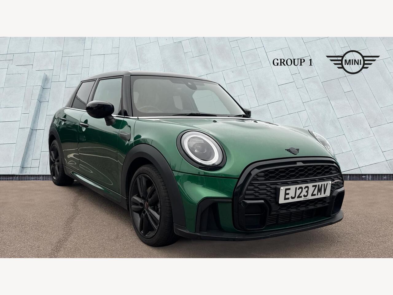 Main listing image - MINI Hatchback 5dr