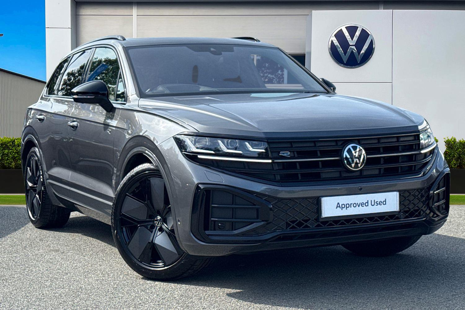 Main listing image - Volkswagen Touareg