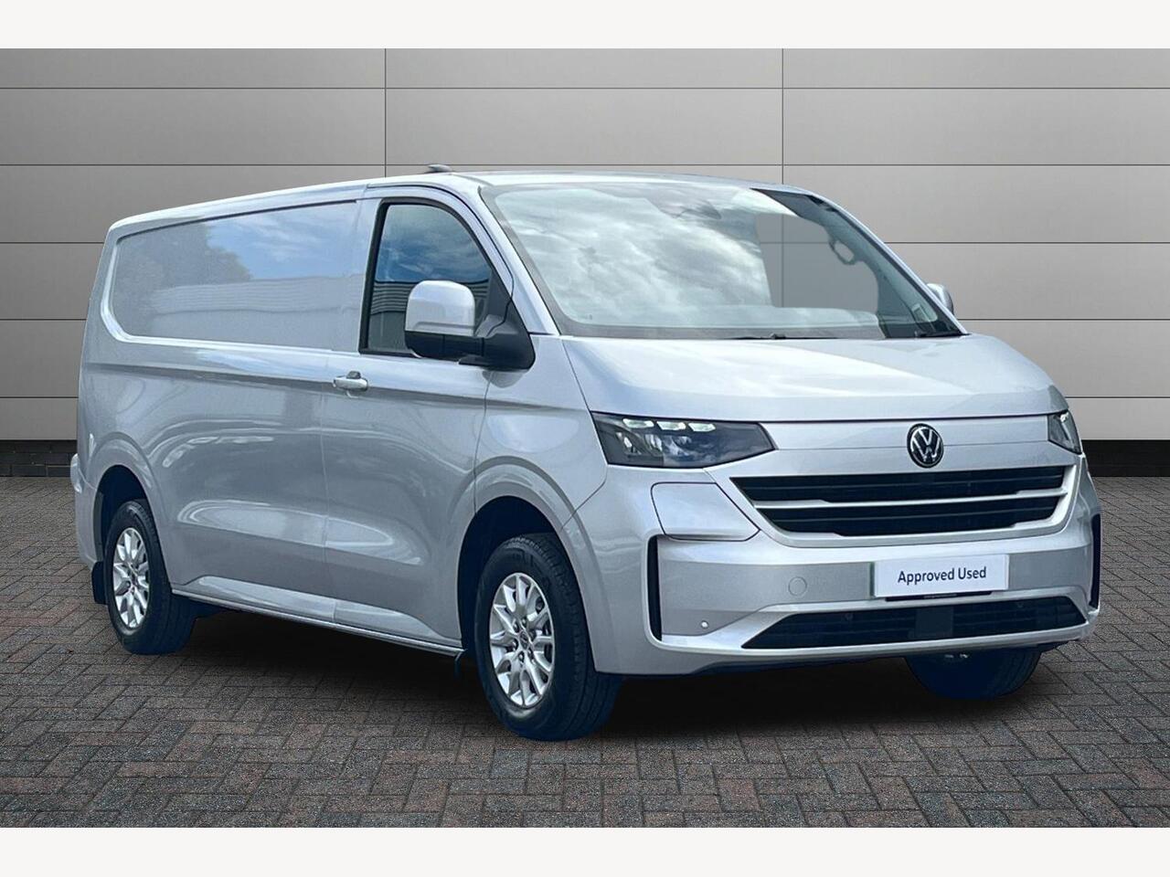 Main listing image - Volkswagen Transporter