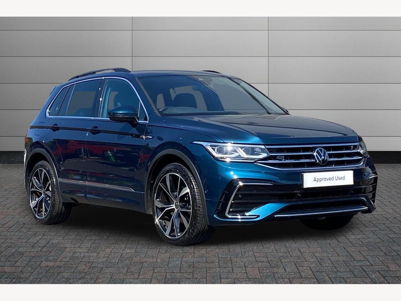 Main listing image - Volkswagen Tiguan