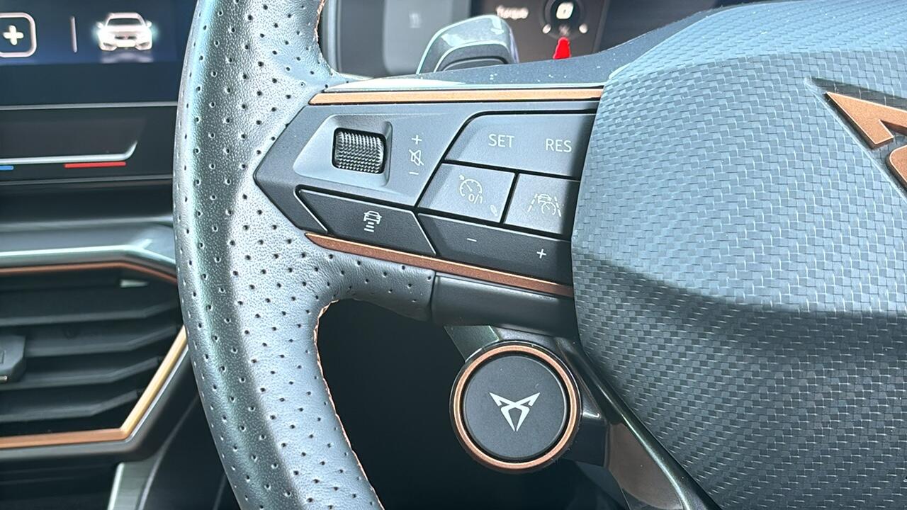 Main listing image - Cupra Leon