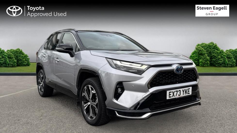 Main listing image - Toyota RAV4