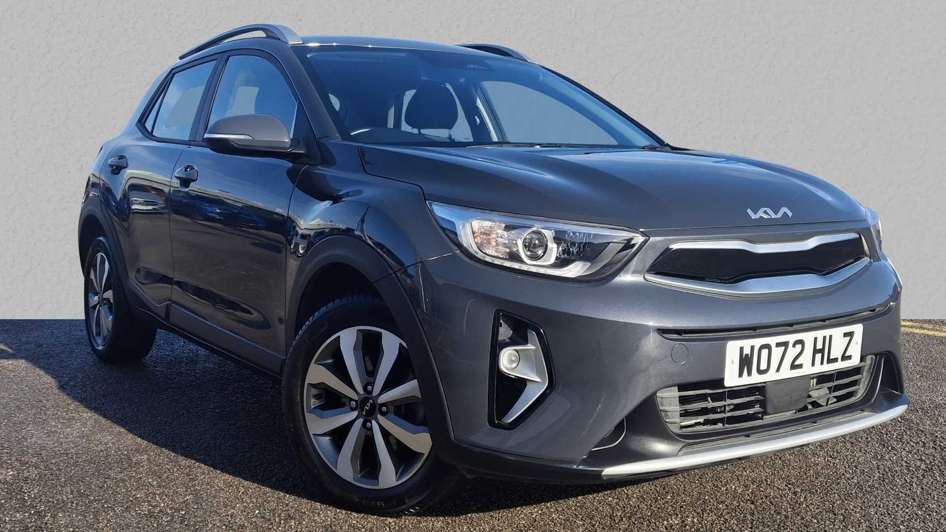 Main listing image - Kia Stonic