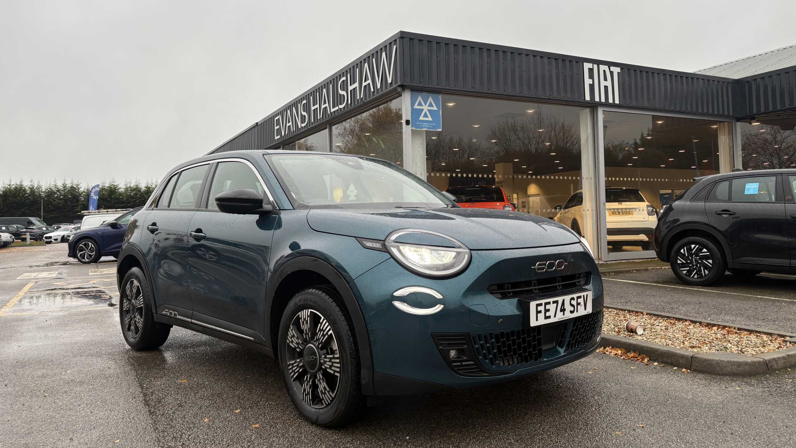 Main listing image - Fiat 600