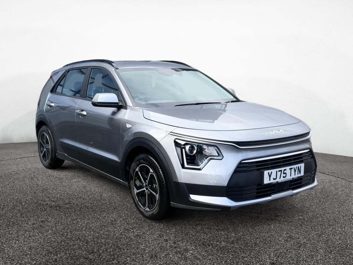 Main listing image - Kia Niro