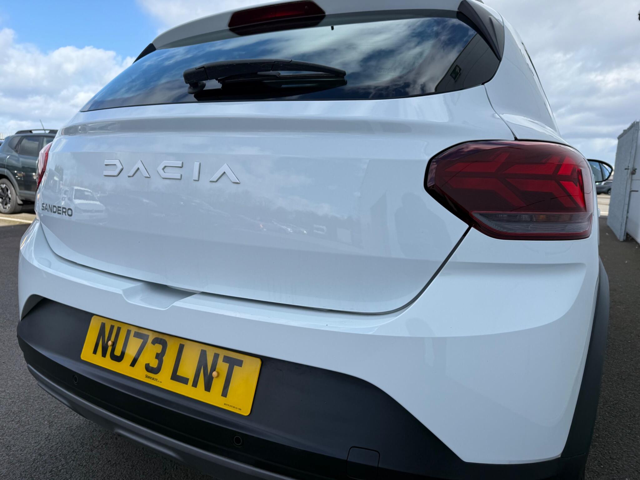 Main listing image - Dacia Sandero Stepway