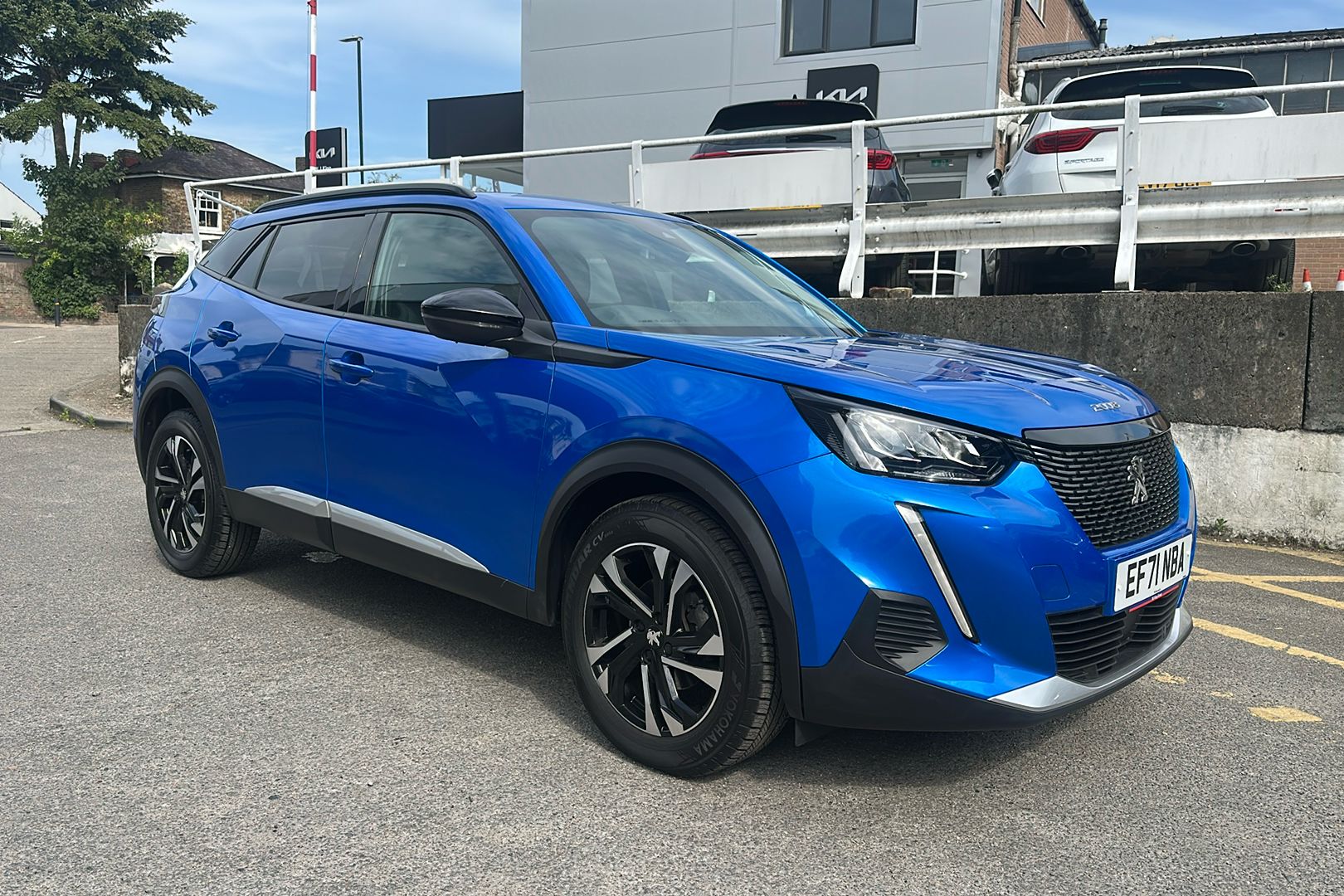 Main listing image - Peugeot 2008