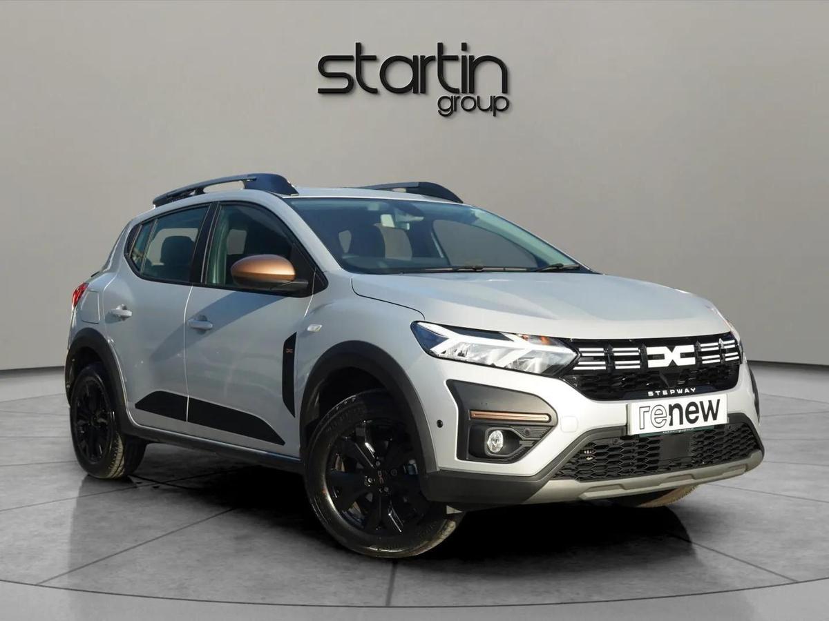 Main listing image - Dacia Sandero Stepway