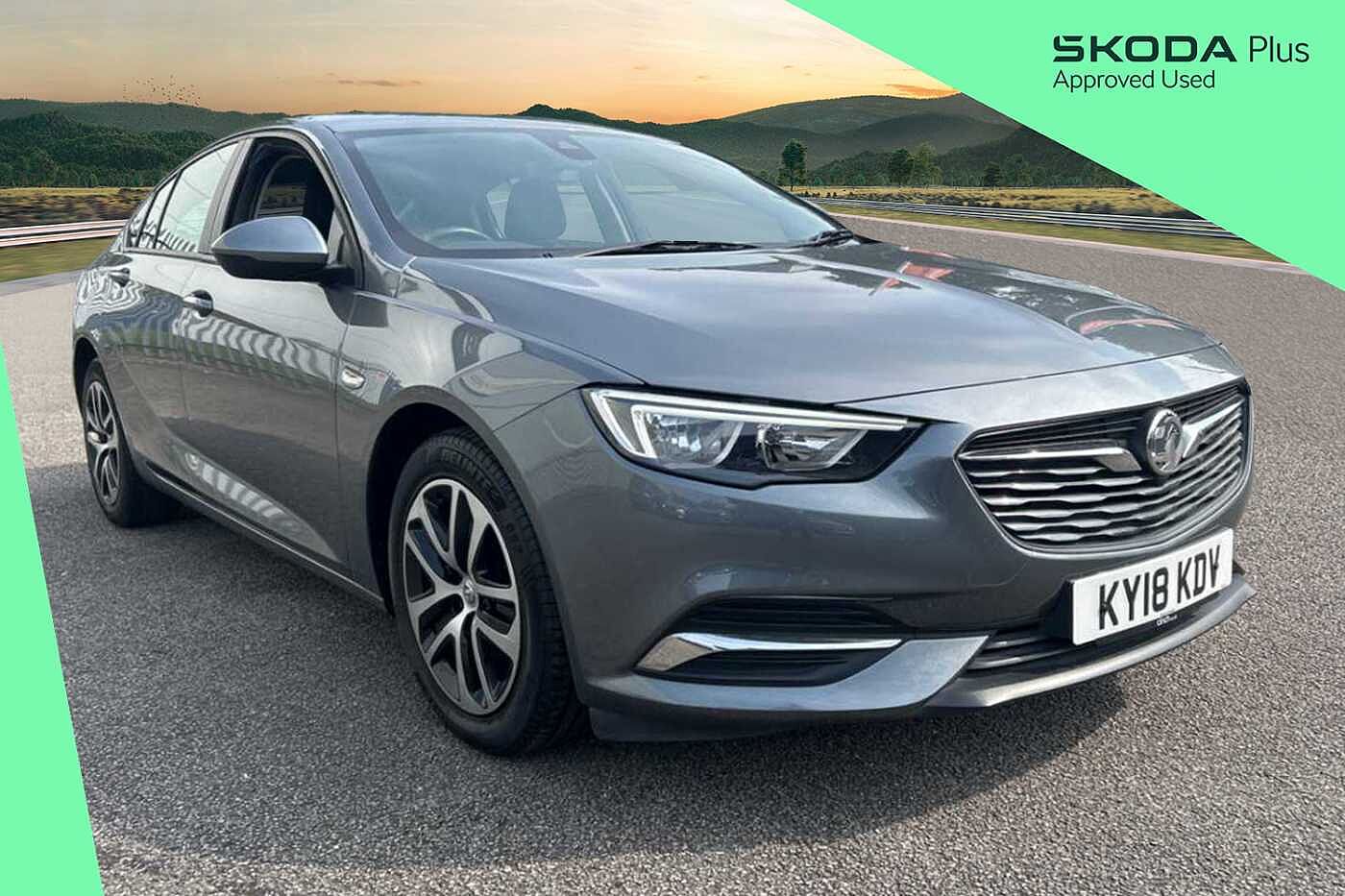 Main listing image - Vauxhall Insignia