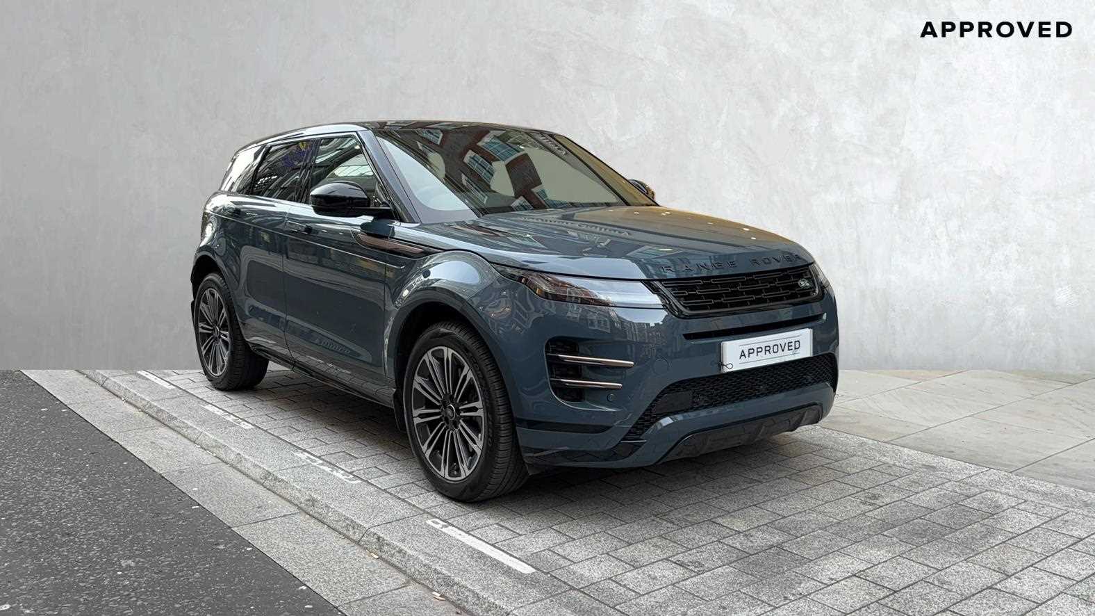 Main listing image - Land Rover Range Rover Evoque