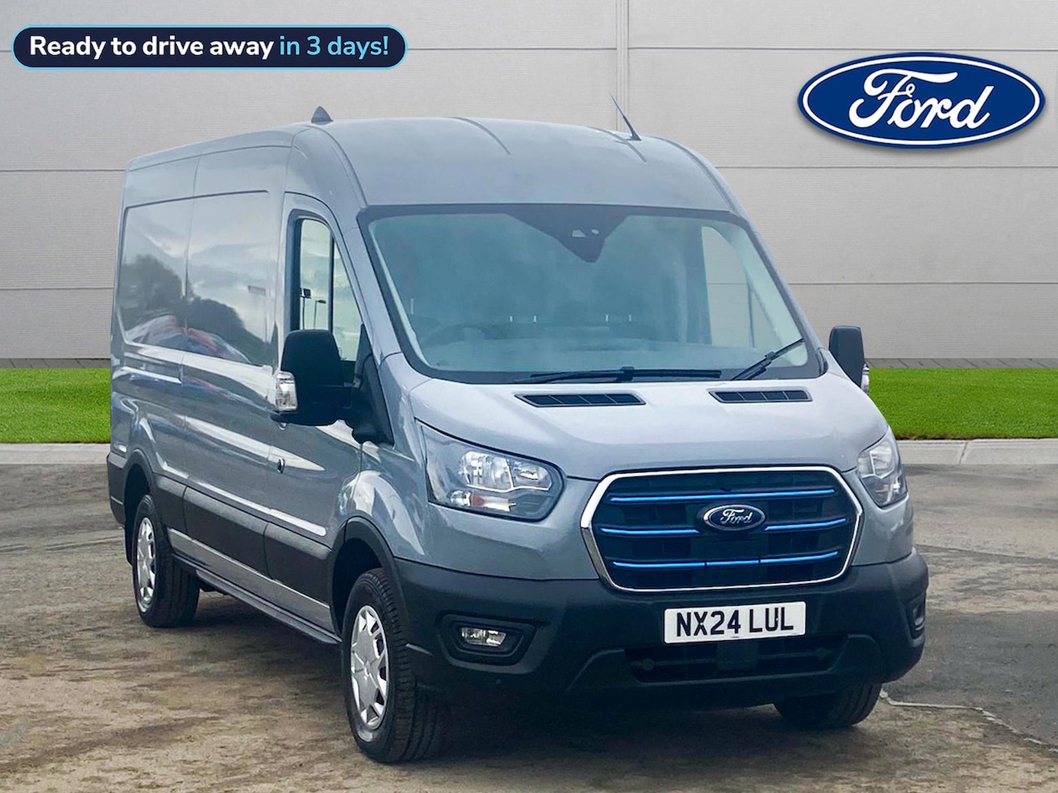 Main listing image - Ford Transit