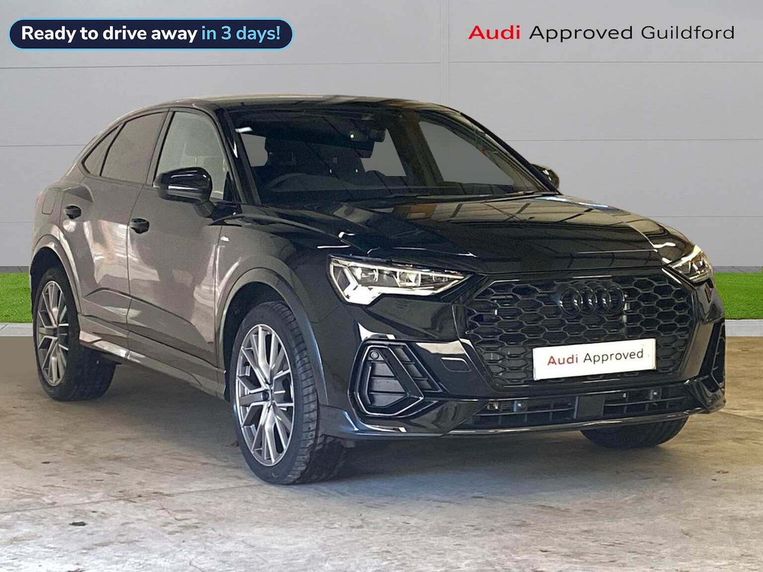 Main listing image - Audi Q3