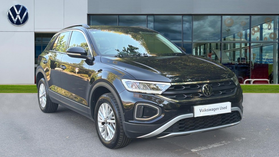 Main listing image - Volkswagen T-Roc
