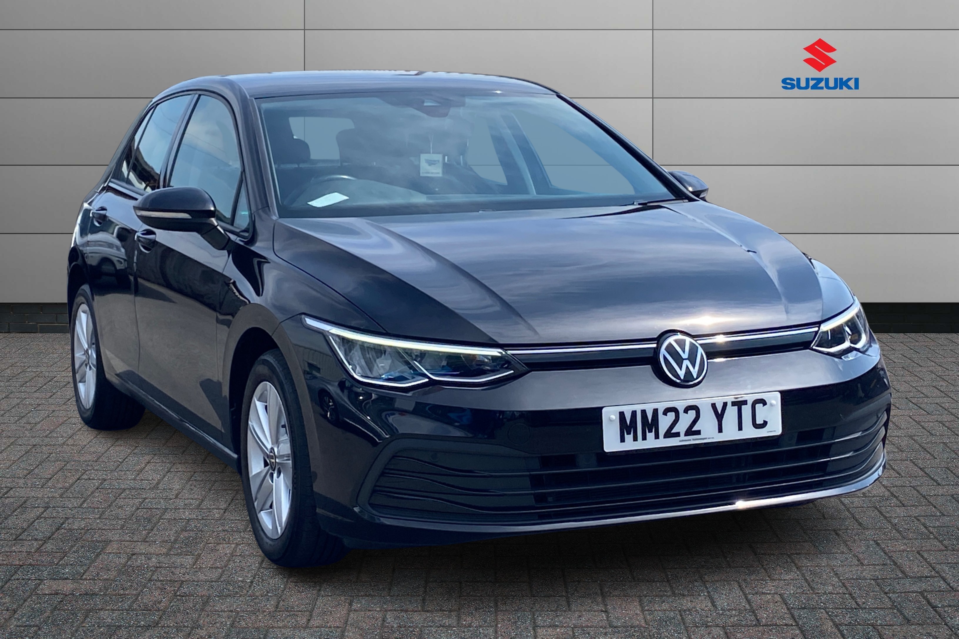 Main listing image - Volkswagen Golf
