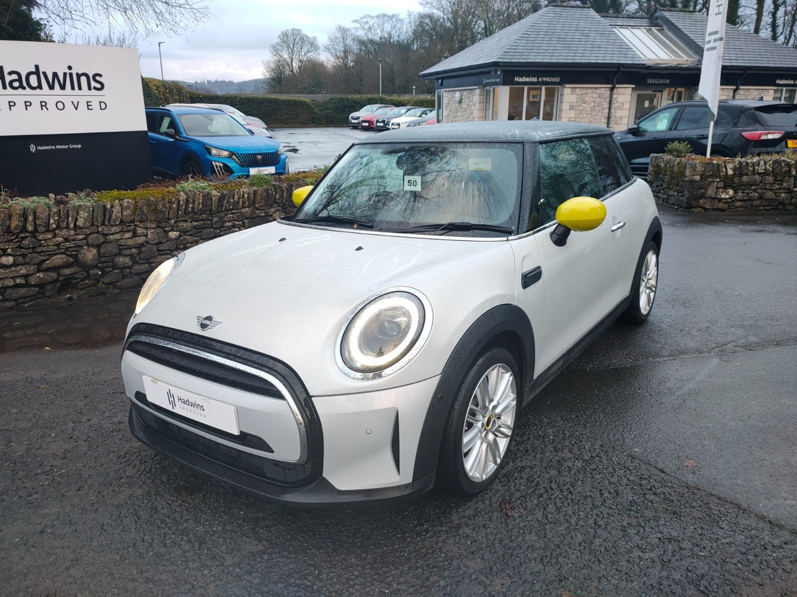 Main listing image - MINI Hatchback