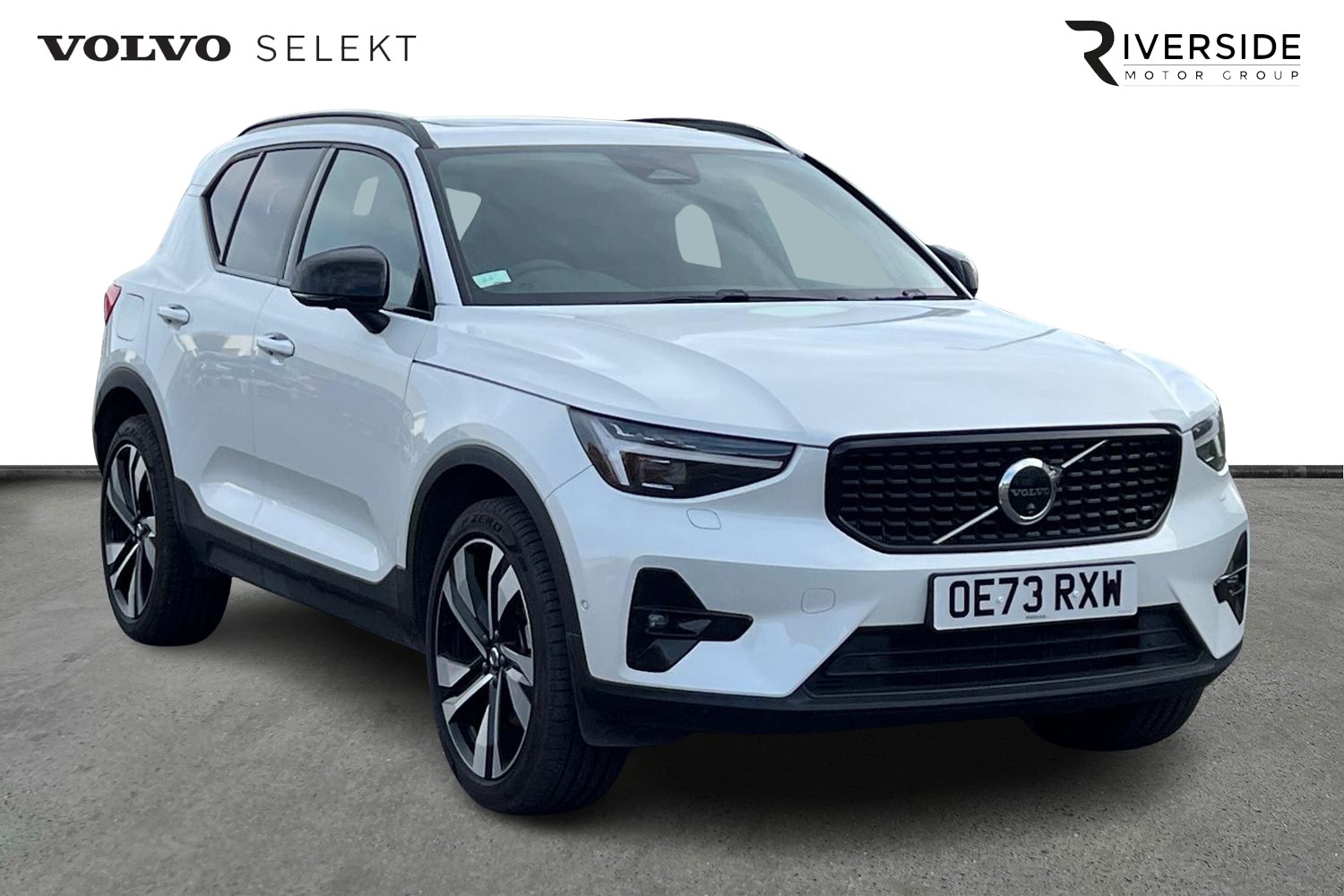 Main listing image - Volvo XC40