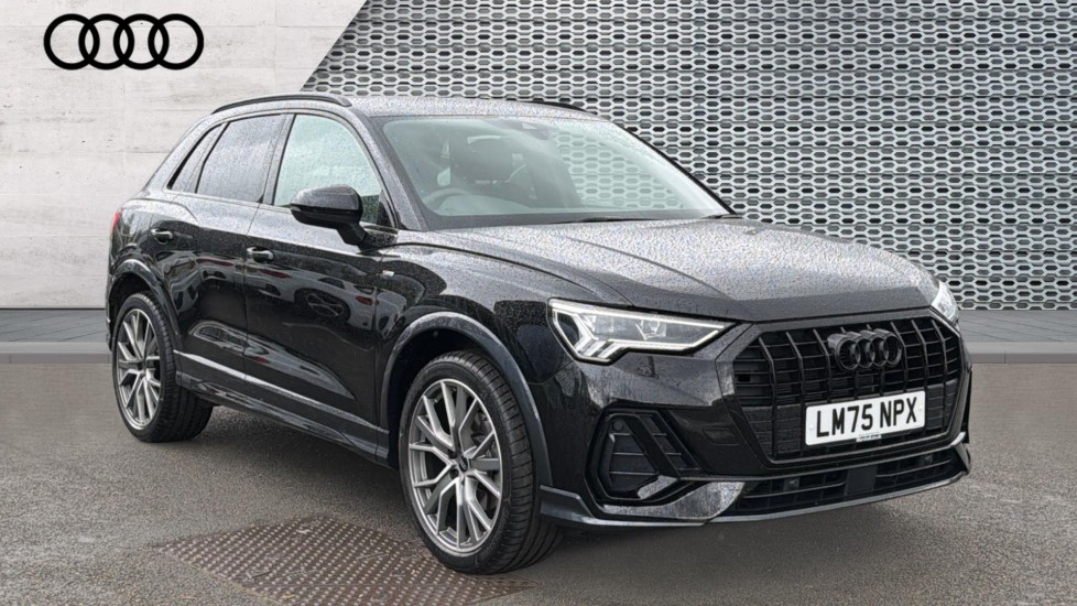 Main listing image - Audi Q3