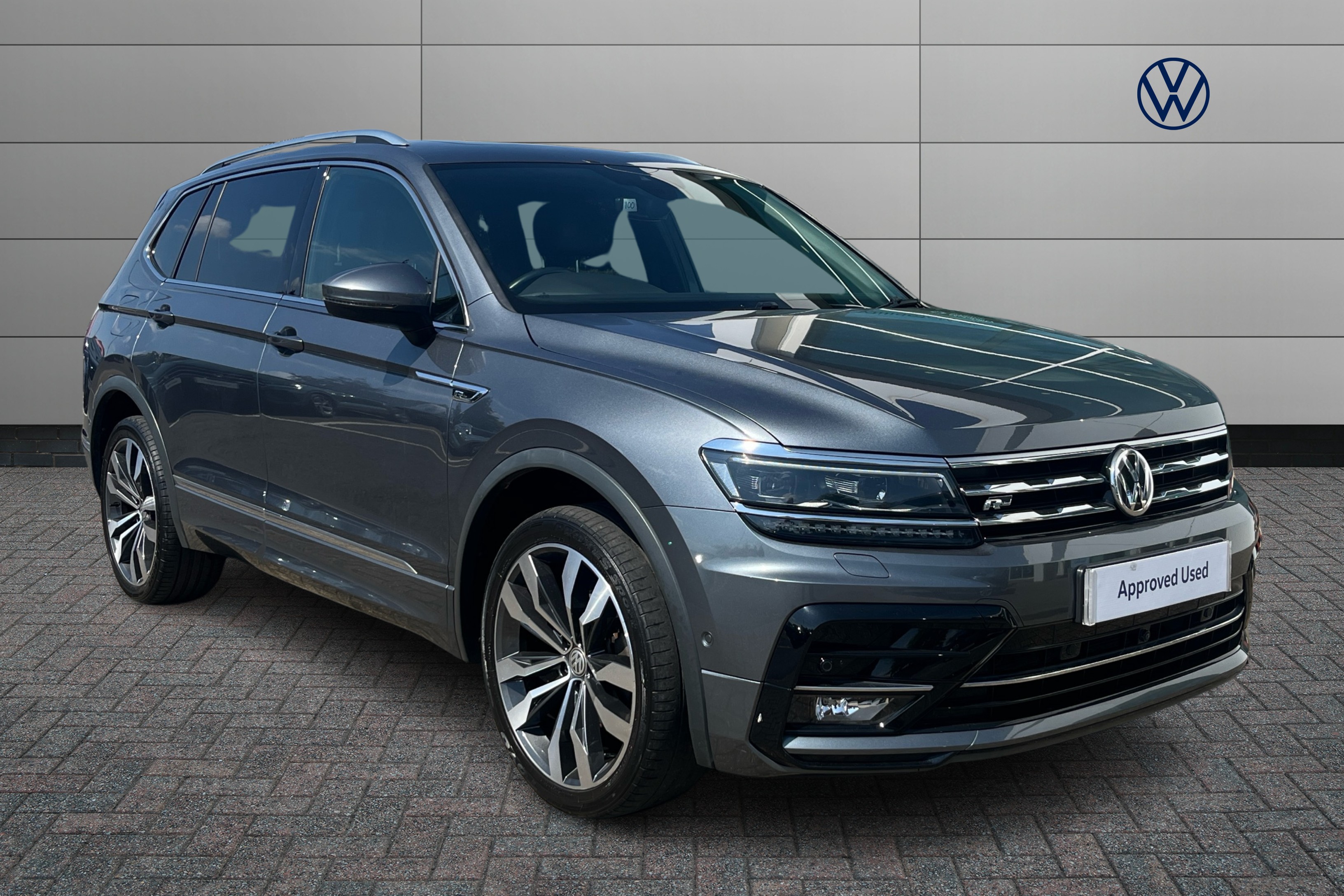 Main listing image - Volkswagen Tiguan Allspace