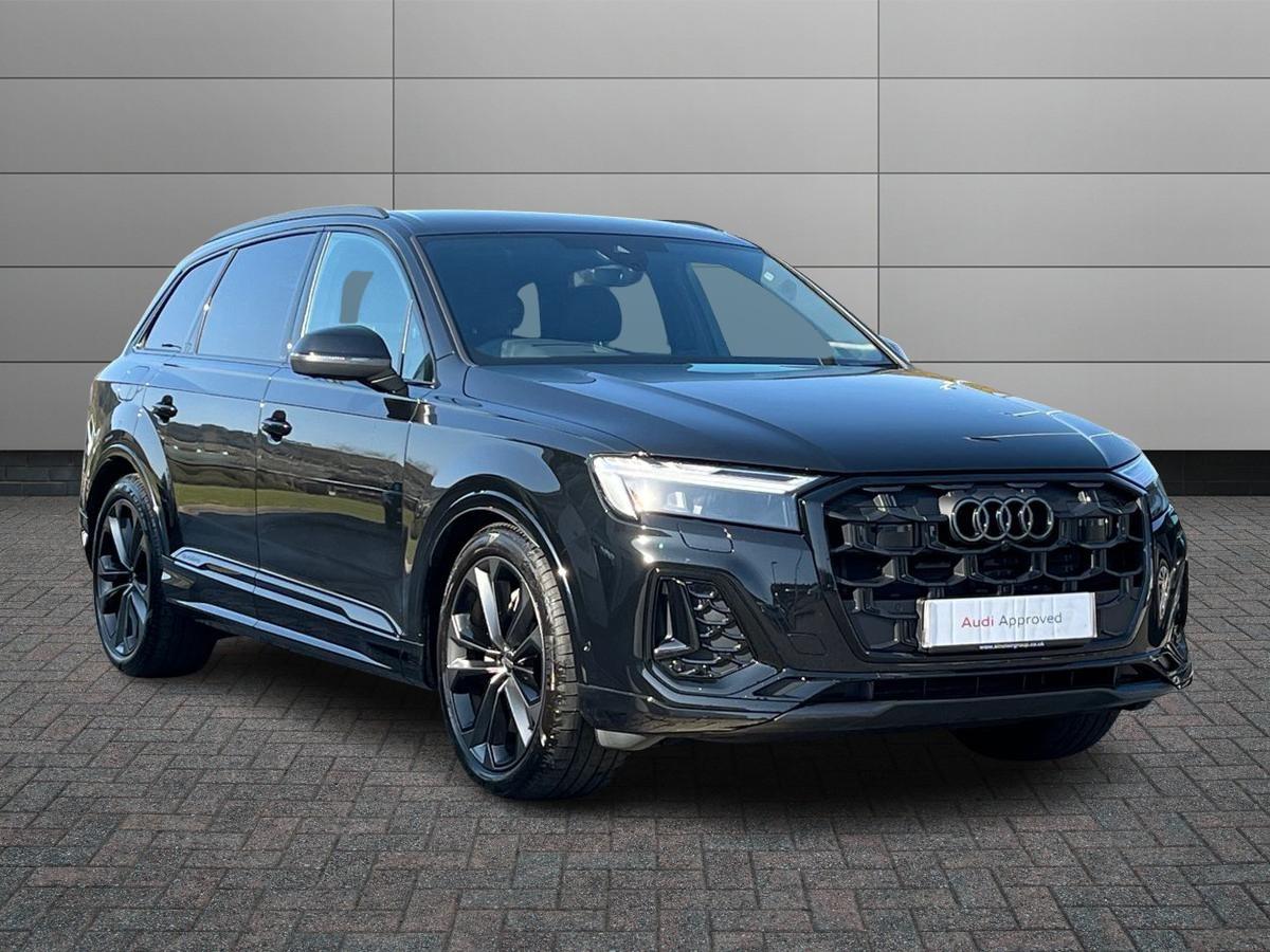 Main listing image - Audi Q7