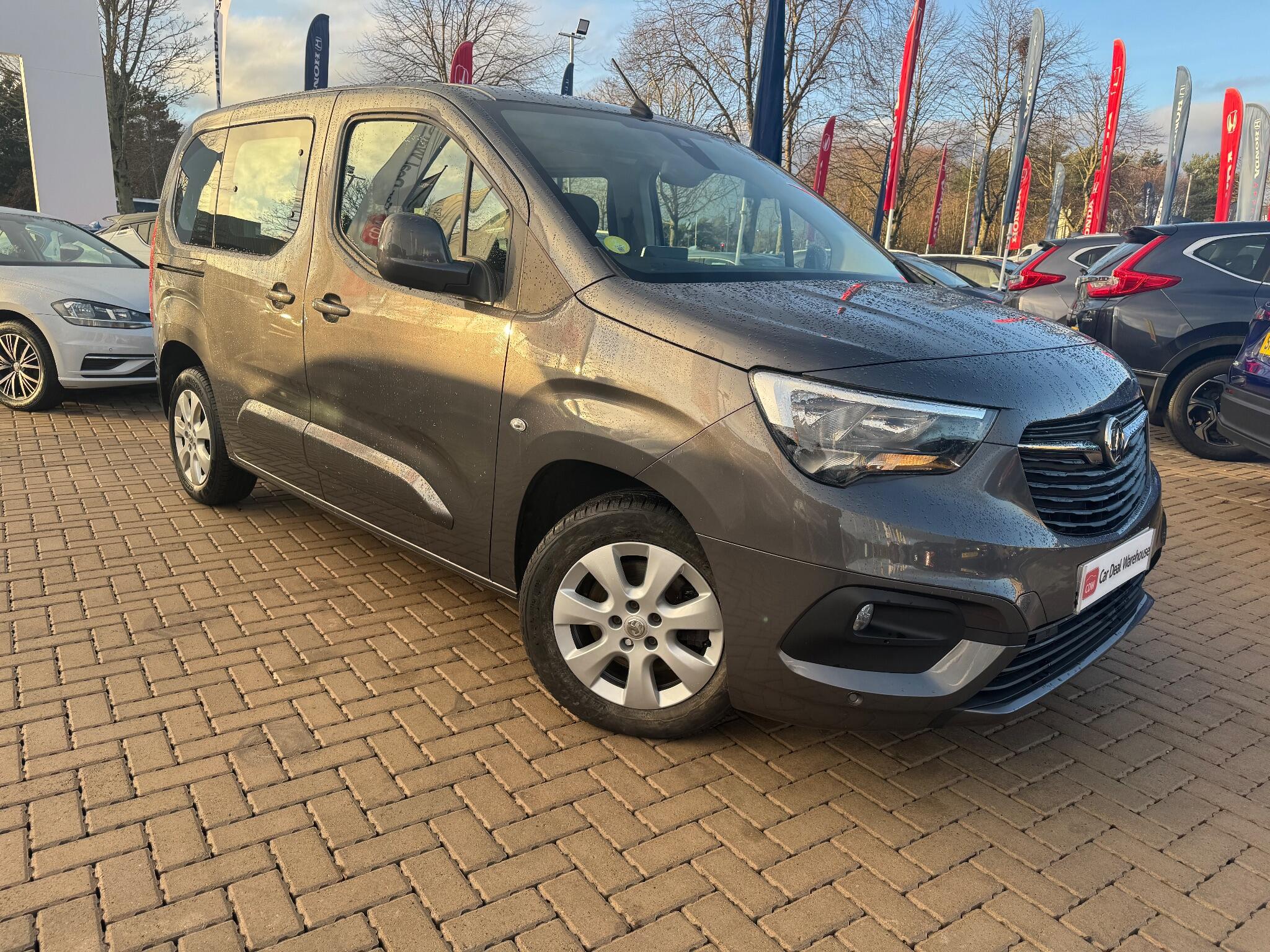 Main listing image - Vauxhall Combo Life