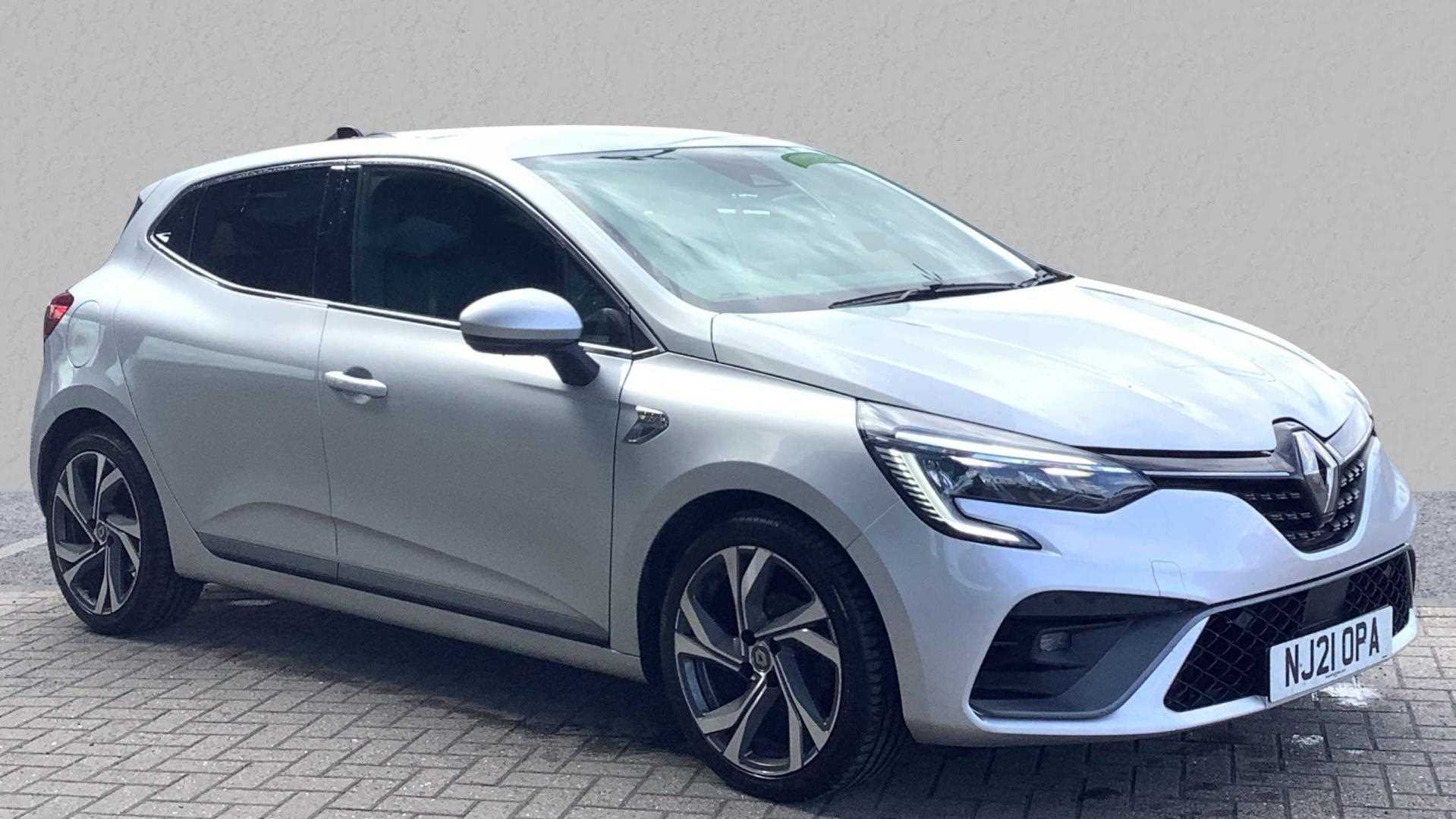 Main listing image - Renault Clio