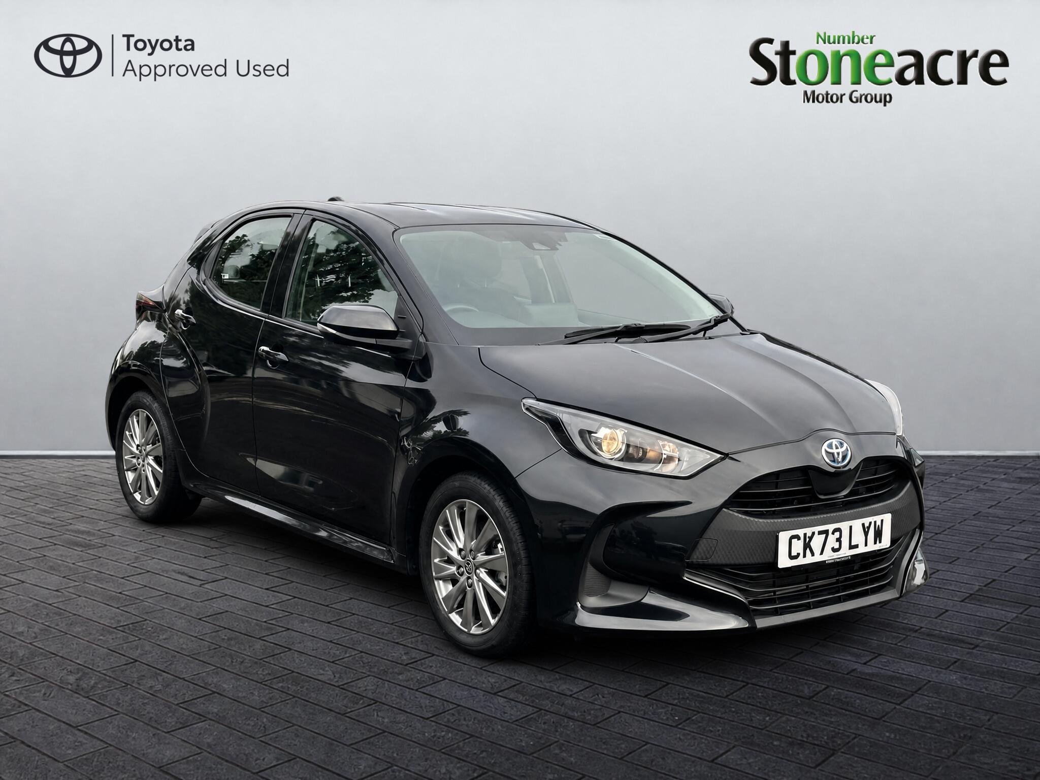 Main listing image - Toyota Yaris