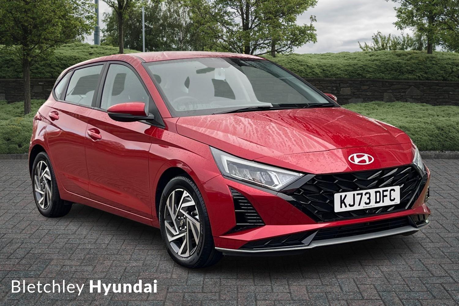 Main listing image - Hyundai i20