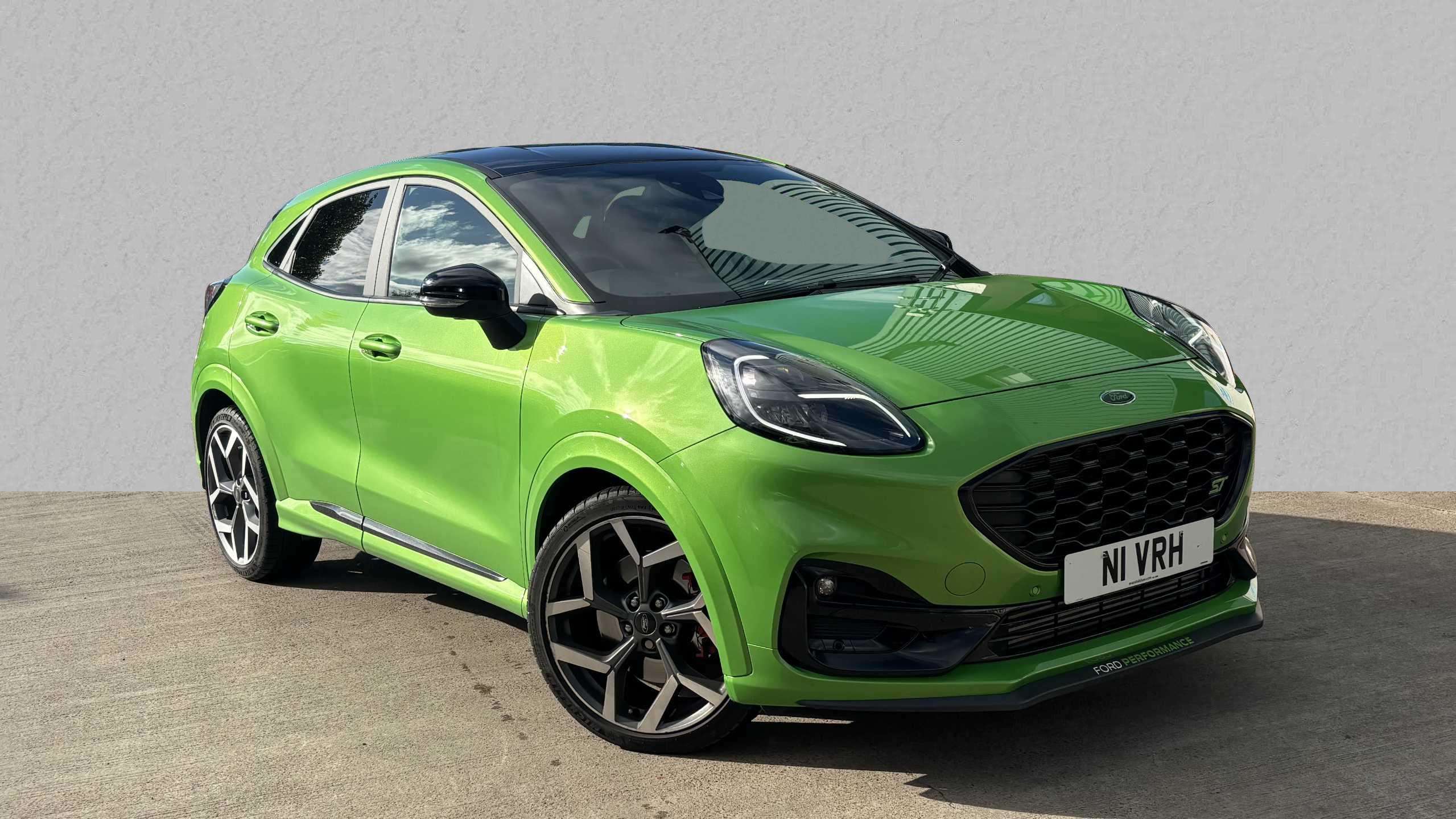 Main listing image - Ford Puma ST