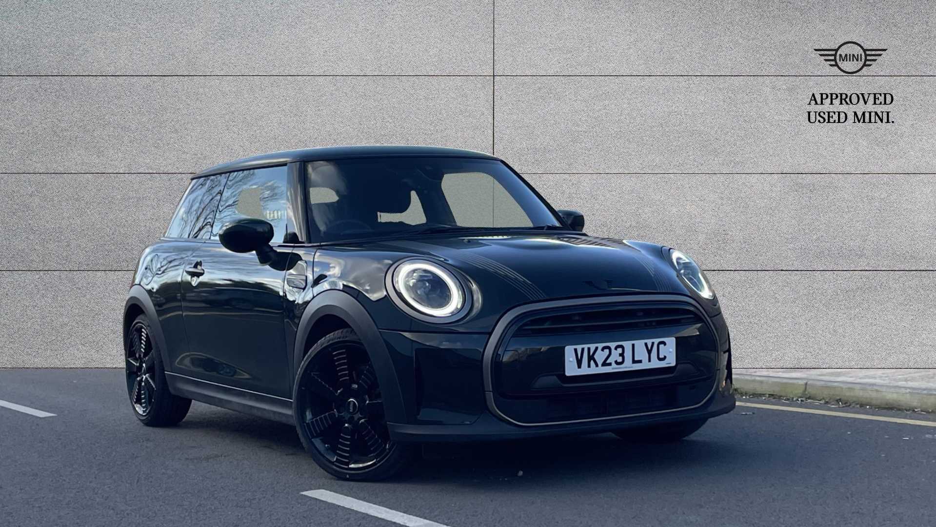 Main listing image - MINI Hatchback