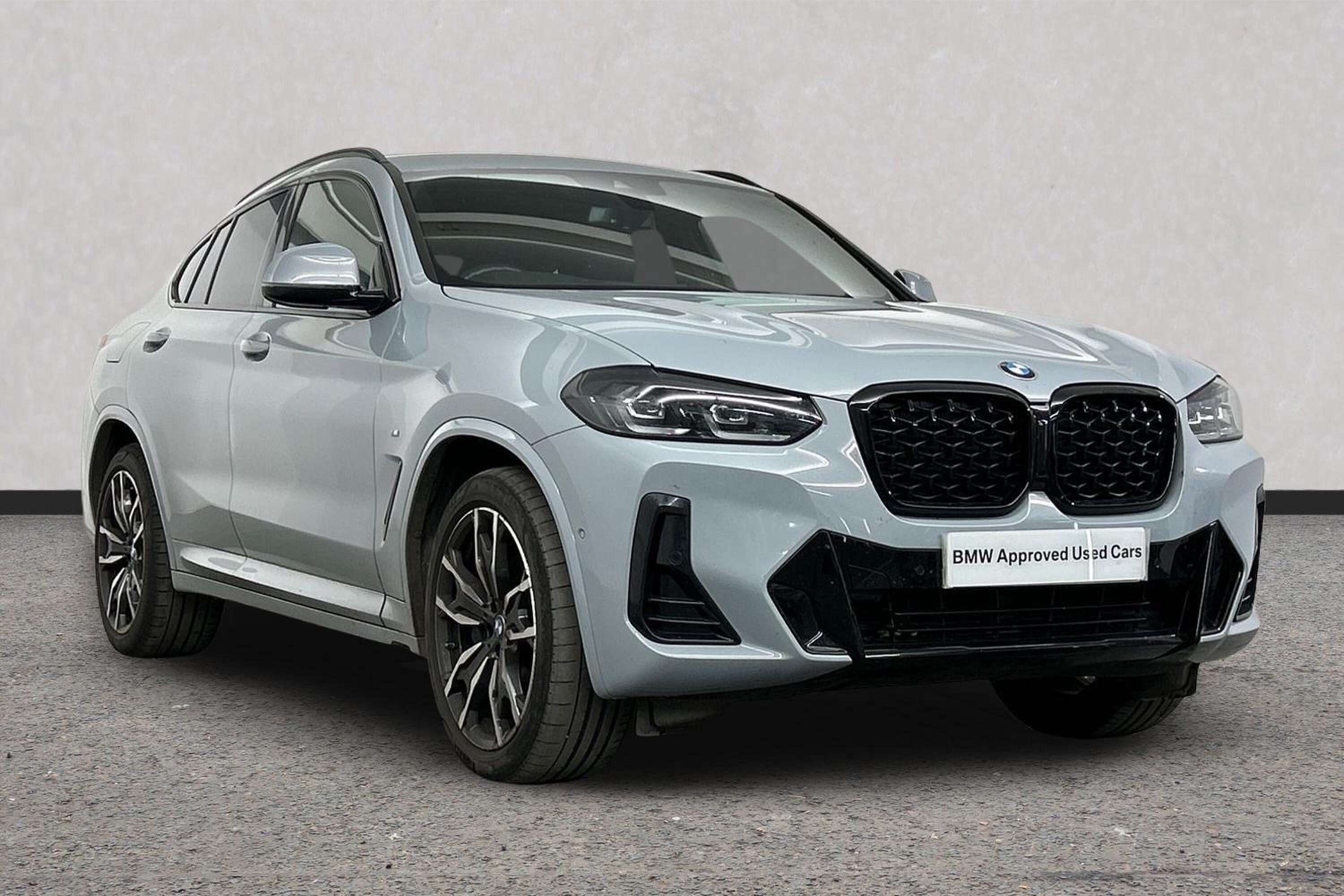Main listing image - BMW X4