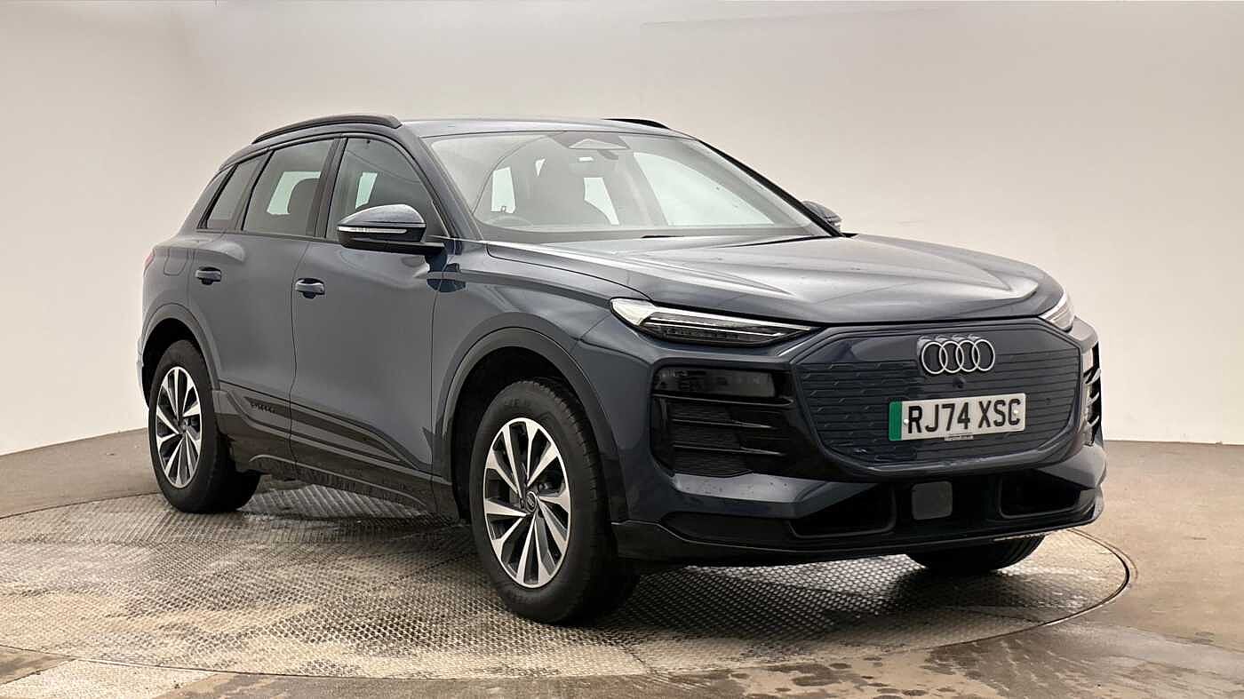 Main listing image - Audi Q6