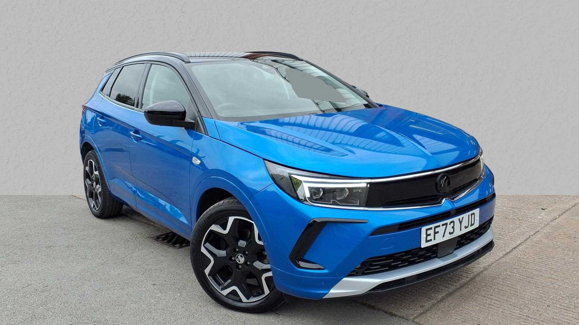 Main listing image - Vauxhall Grandland