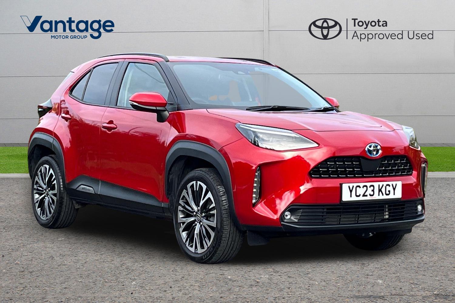 Main listing image - Toyota Yaris Cross