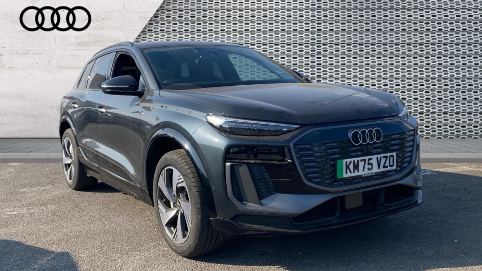 Main listing image - Audi Q6
