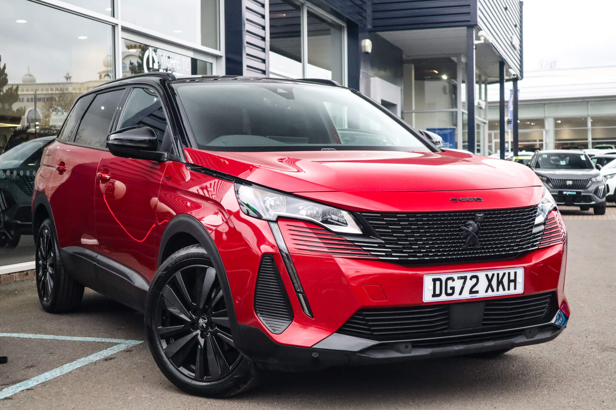 Main listing image - Peugeot 5008