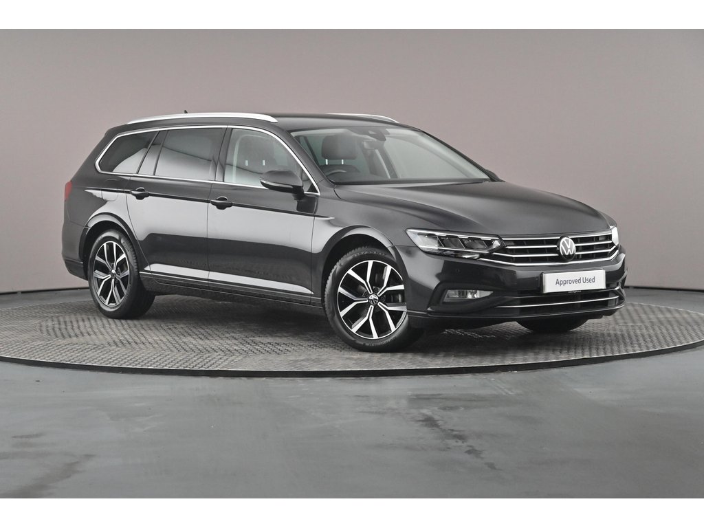 Main listing image - Volkswagen Passat