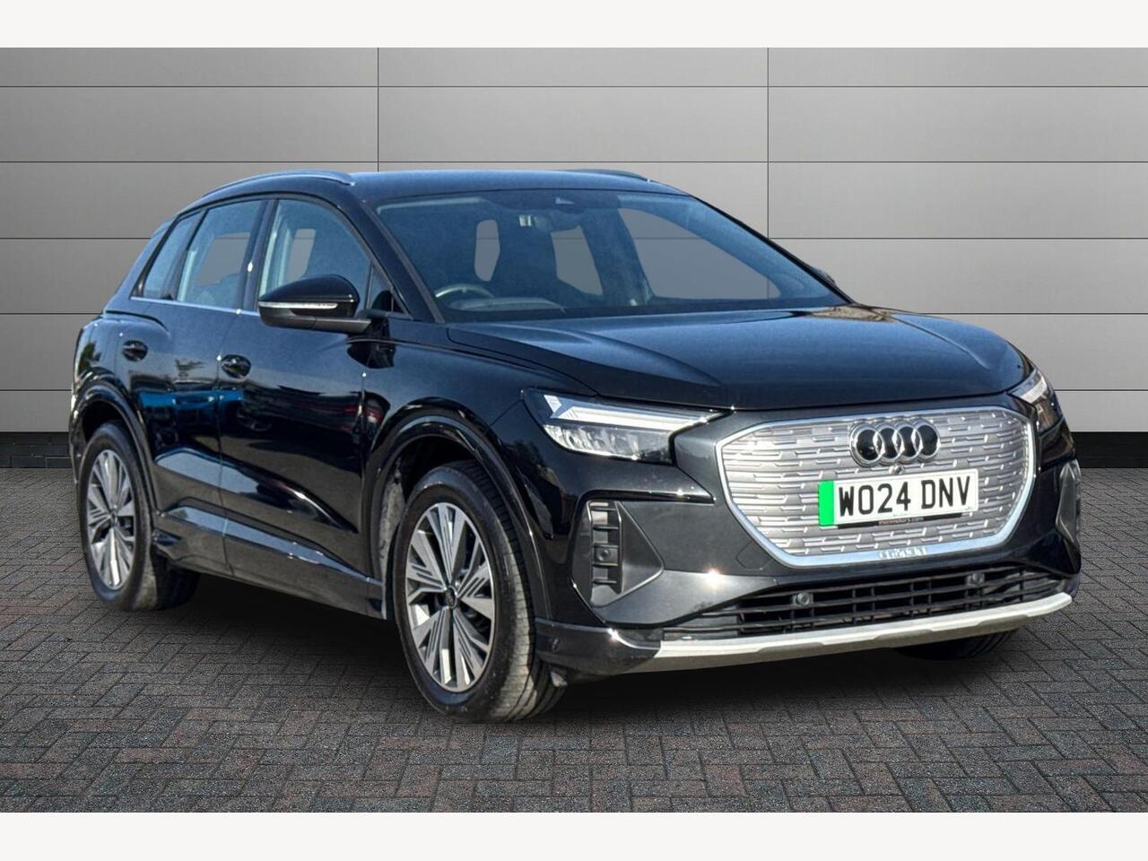 Main listing image - Audi Q4