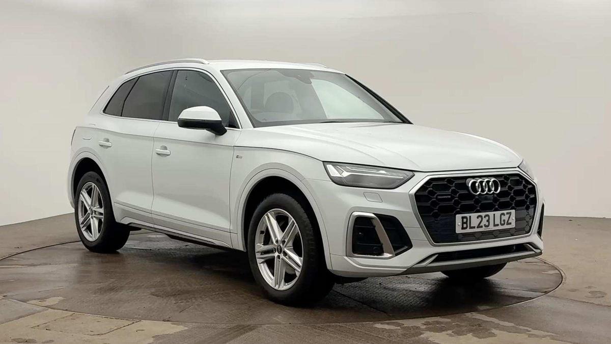 Main listing image - Audi Q5