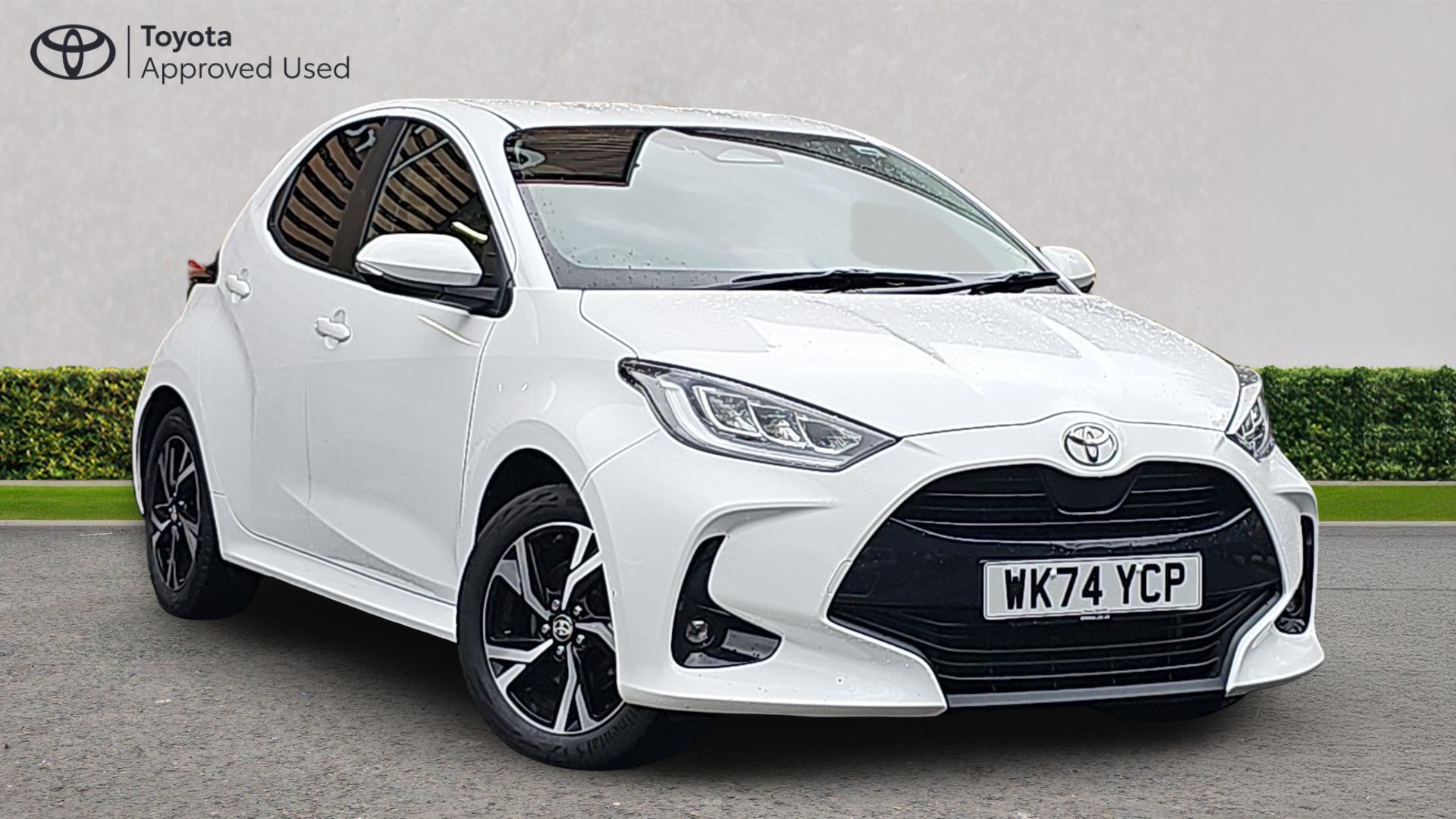 Main listing image - Toyota Yaris