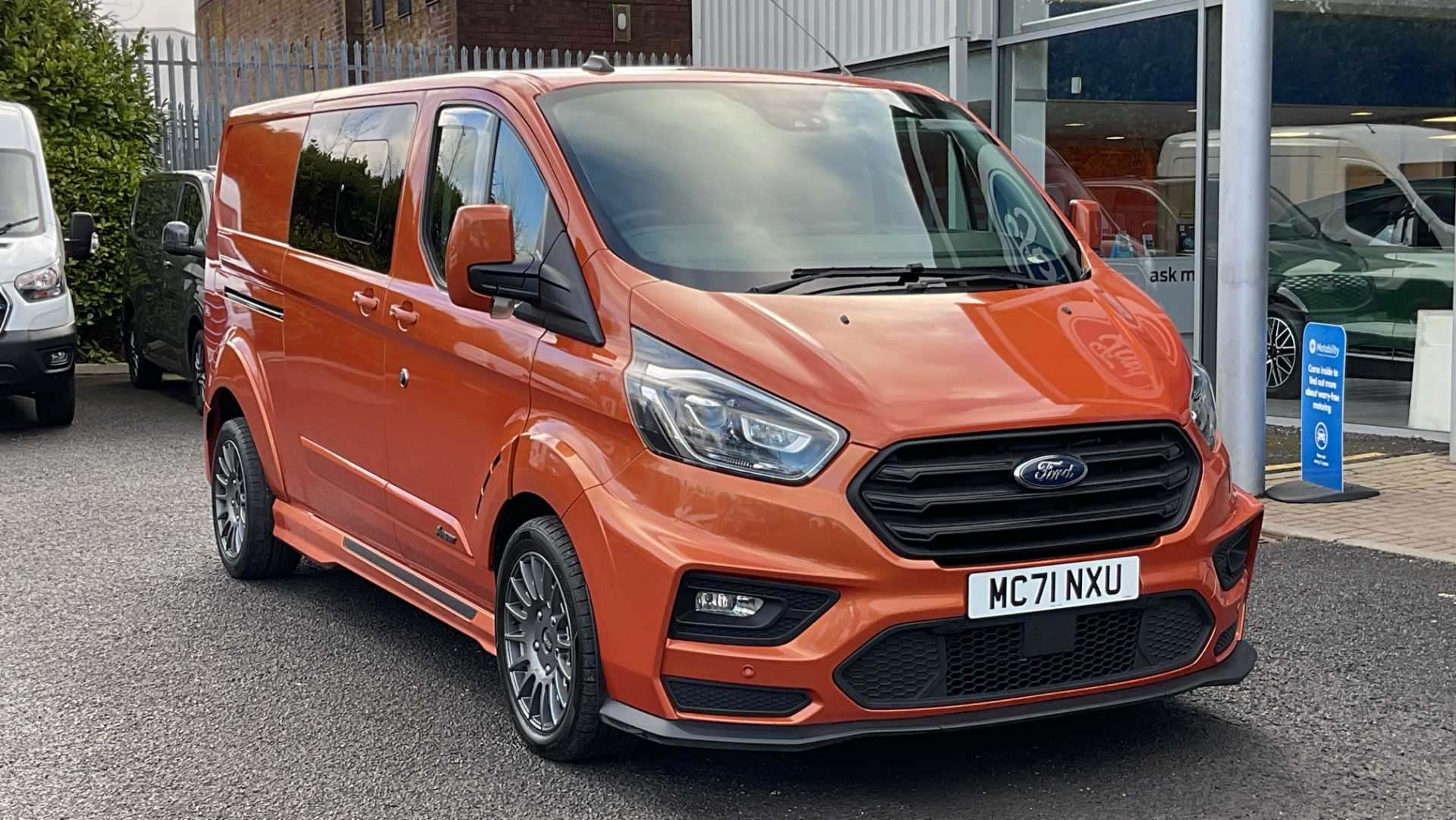 Main listing image - Ford Transit Custom