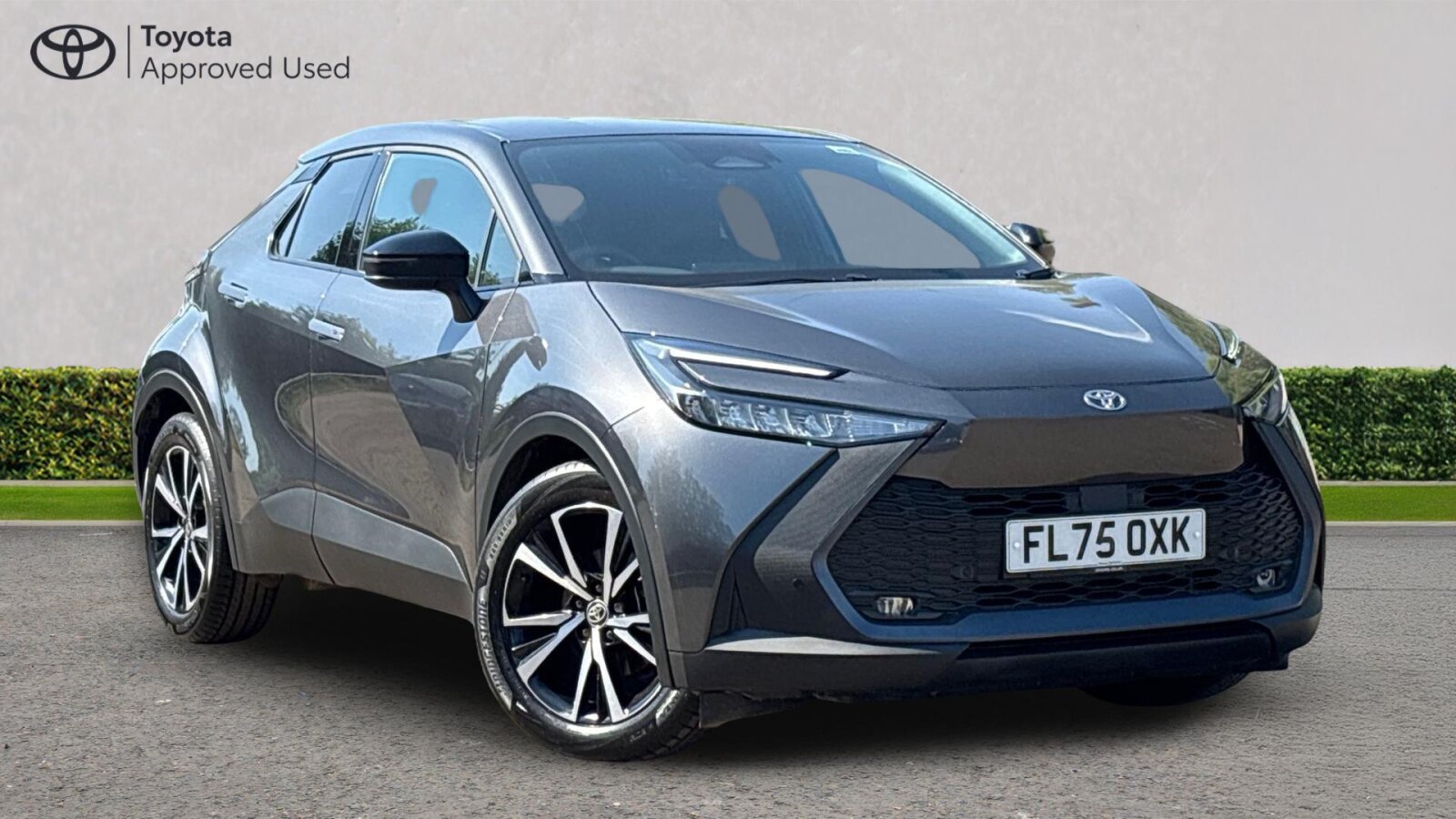 Main listing image - Toyota C-HR